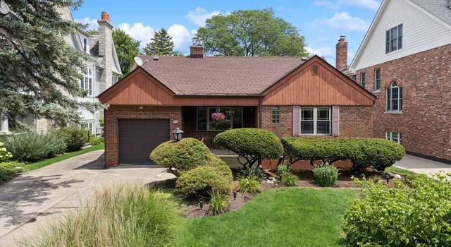 Photo of 4817 Central Ave, Western Springs, IL 60558