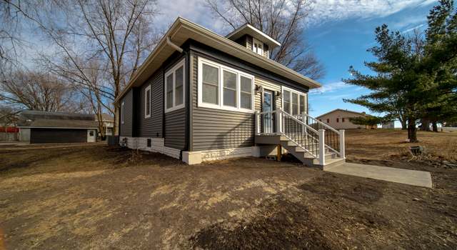 Photo of 738 W First St, West Brooklyn, IL 61378