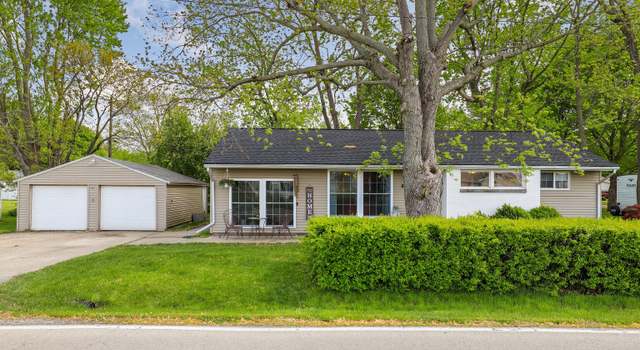 Photo of 601 E Grand Ave, St. Joseph, IL 61873