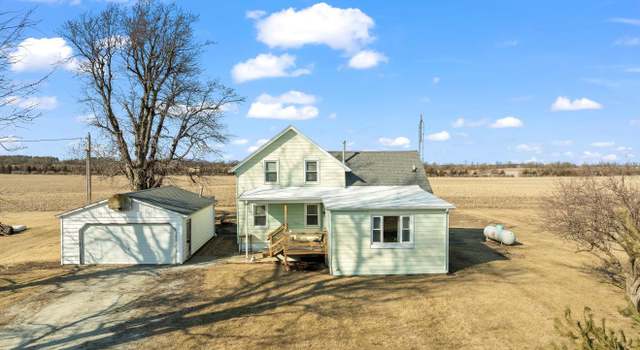 Photo of 1268 E 2000 North Rd, Roberts, IL 60962