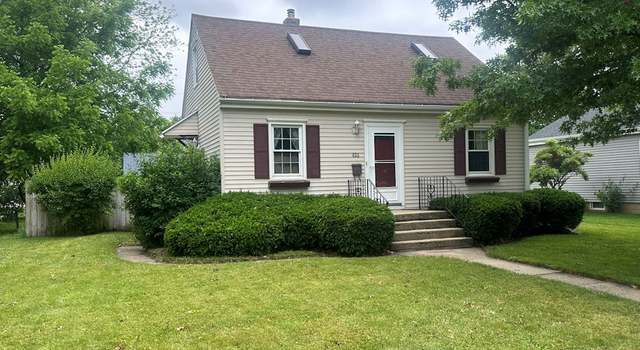 Photo of 826 N 11th St, Rochelle, IL 61068