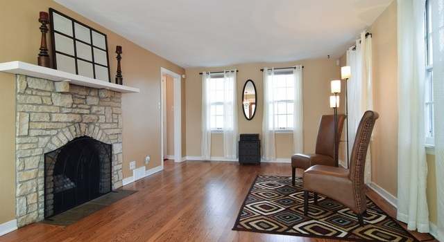 Photo of 1127 S 2nd St, St. Charles, IL 60174