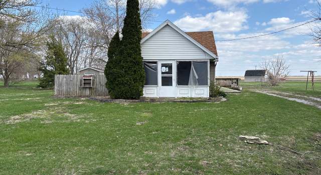 Photo of 311 Park Ct, Saint David, IL 61563