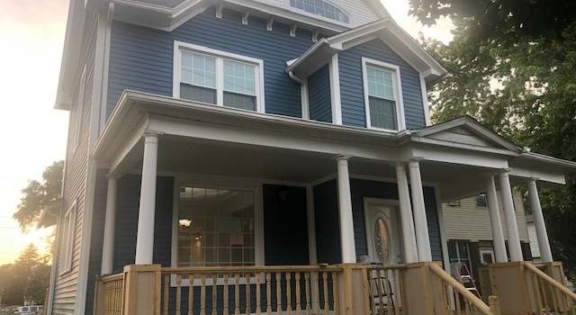 Photo of 311 RICHARDS St, Joliet, IL 60433