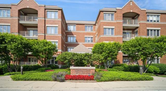 Photo of 1660 1st St #303, Highland Park, IL 60035