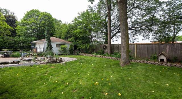 Photo of 512 Short Ln, Glenview, IL 60025