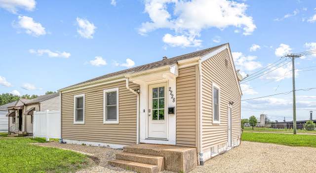 Photo of 2228 Magnolia St, Rockford, IL 61104