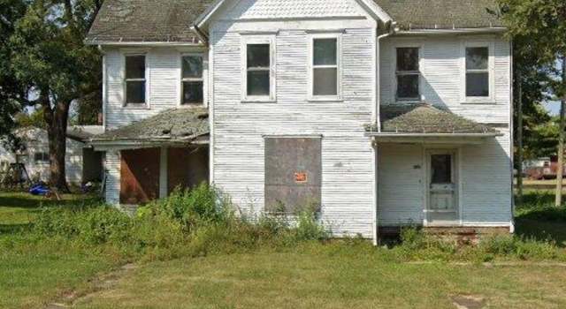 Photo of 108 S 1st St, Chatsworth, IL 60921