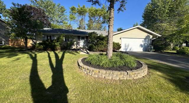Photo of 4150 Williams Ct, Hoffman Estates, IL 60192