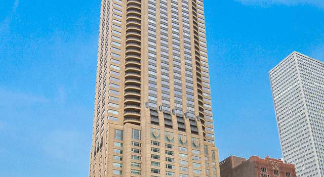 Photo of 800 N Michigan Ave #5003, Chicago, IL 60611