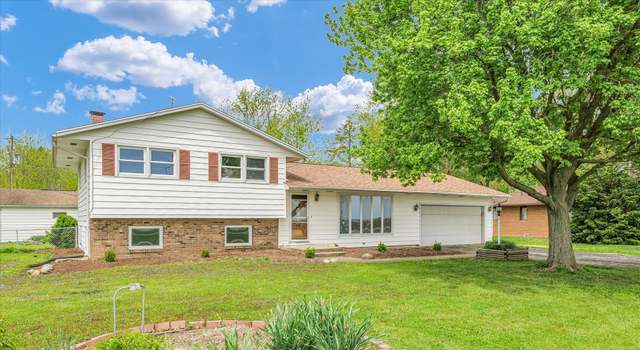 Photo of 2479 County Road 2100, Thomasboro, IL 61878
