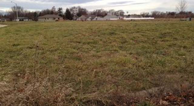 Photo of Lot 417 E 21st St, Sterling, IL 61081