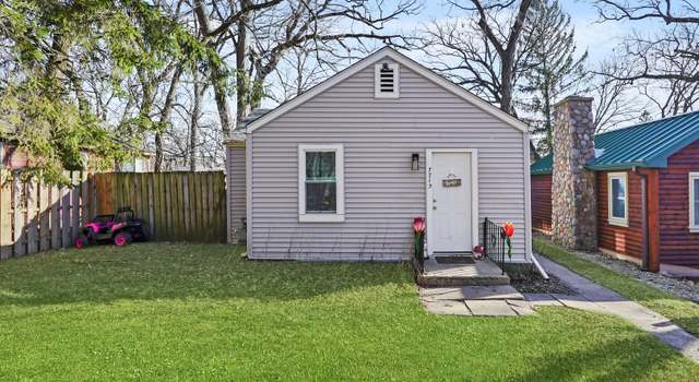 Photo of 7713 S Oak Rd, Wonder Lake, IL 60097