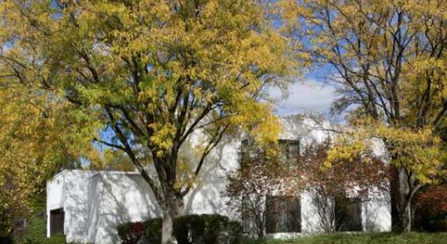 Photo of 6435 Indianhead Trl, Indian Head Park, IL 60525