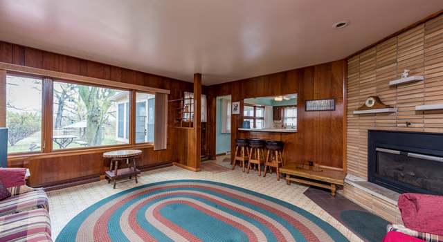 Photo of 527 Lewis Ave, Winthrop Harbor, IL 60096
