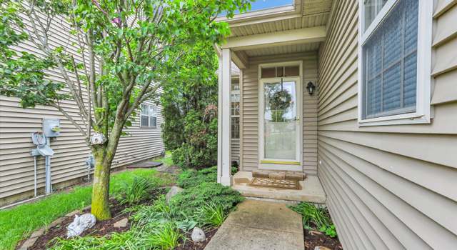 Photo of 2115 S Stonebrooke Ct, Urbana, IL 61802