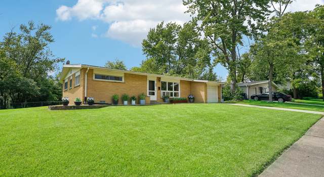 Photo of 860 Virginia Rd, Highland Park, IL 60035