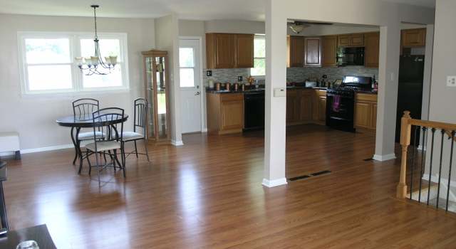 Photo of 17400 65th Ave, Tinley Park, IL 60477
