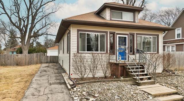 Photo of 1027 St John St, Elgin, IL 60120