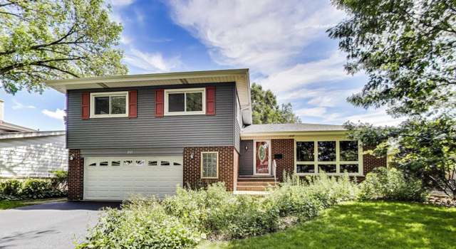 Photo of 207 W Orchard Pl, Mount Prospect, IL 60056