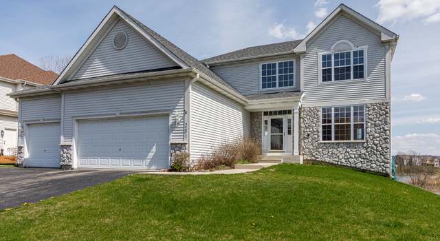 Photo of 251 Lake Gillilan Way, Algonquin, IL 60102