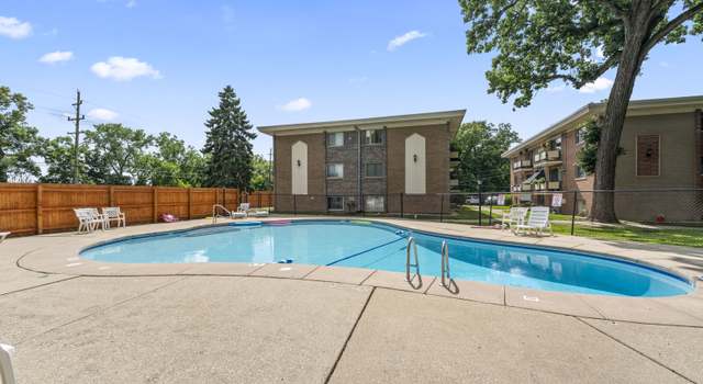 Photo of 7408 W 111th St #309, Worth, IL 60482