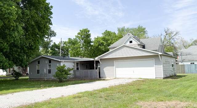 Photo of 285 E Center St, Sheldon, IL 60966