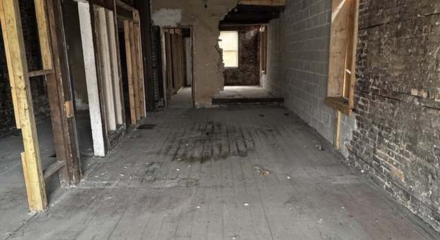 Photo of 527 N Springfield Ave, Chicago, IL 60624