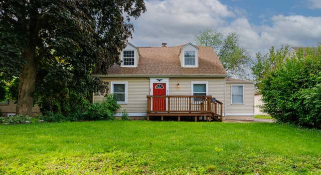 Photo of 513 Mckinley St, Normal, IL 61761