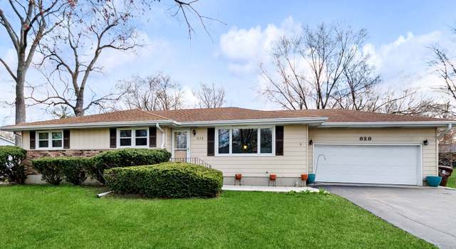 Photo of 828 S Cedar Rd, New Lenox, IL 60451