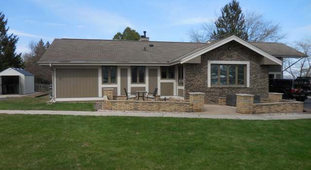 Photo of 11230 W Bel Mar Dr, Franklin, WI 53132