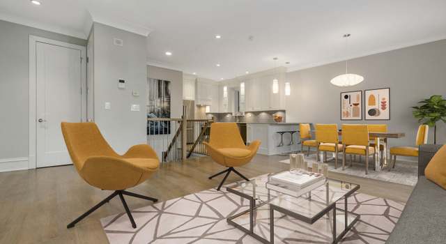 Photo of 1453 W Foster Ave Unit 1N, Chicago, IL 60640