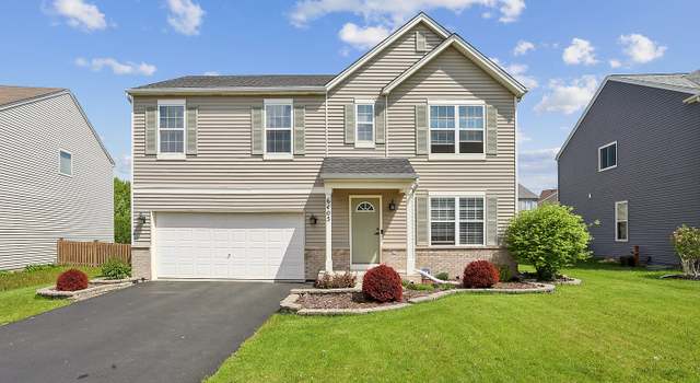 Photo of 6405 Coyote Ridge Ct, Plainfield, IL 60586