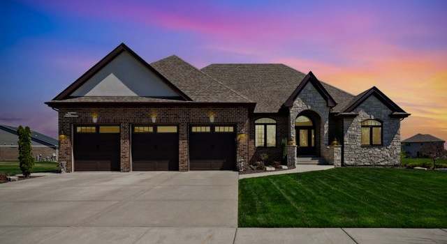 Photo of 10543 Douglas Dr, St. John, IN 46373