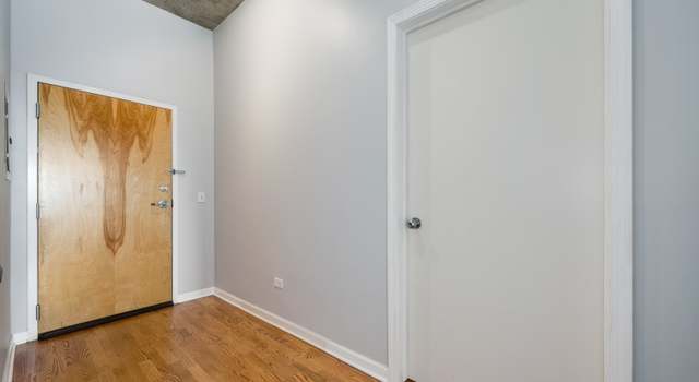 Photo of 1122 W Catalpa Ave #717, Chicago, IL 60640
