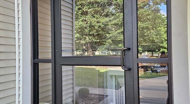 Photo of 2123 Melrose Dr Unit B, Champaign, IL 61820