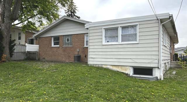 Photo of 16451 Roy St, Oak Forest, IL 60452