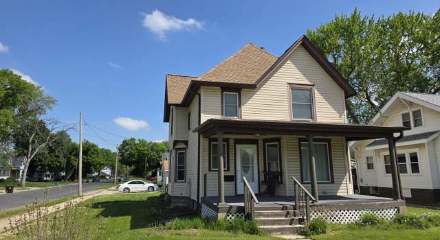 Photo of 401 Dixon Ave, Rock Falls, IL 61071