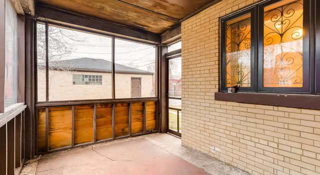 Photo of 1915 E 74th St, Chicago, IL 60649