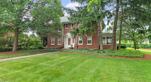 Photo of 841 Douglas Ave, Elgin, IL 60120