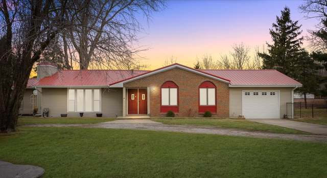 Photo of 204 W 1st St, Hammond, IL 61929