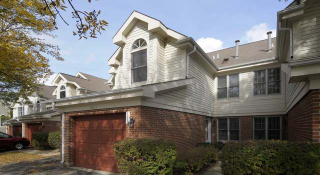 Photo of 1863 W White Oak St #1863, Arlington Heights, IL 60005