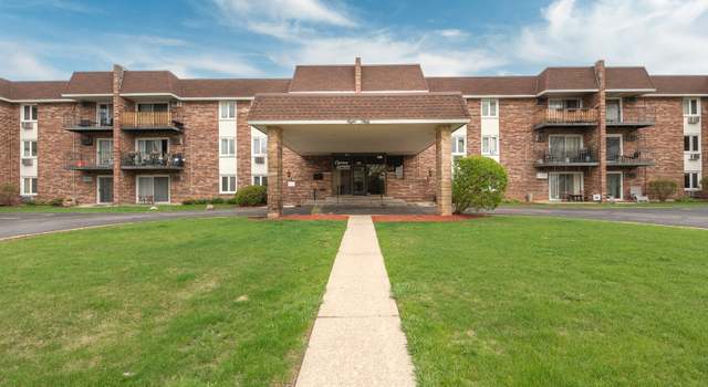 Photo of 850 S Lorraine Rd Unit 1A, Wheaton, IL 60189