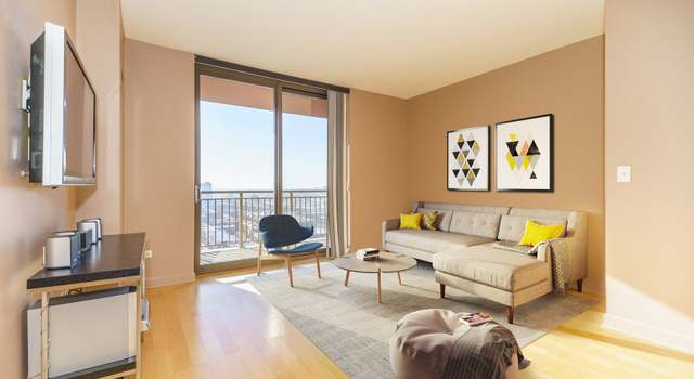 Photo of 1101 S State St #1806, Chicago, IL 60605