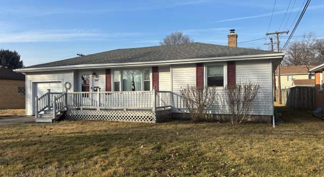 Photo of 1147 Gertsam Dr, Bradley, IL 60915