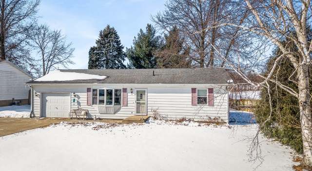 Photo of 13 Pleasant St, German Valley, IL 61039