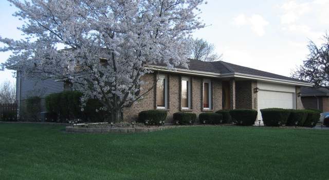 Photo of 17509 Oakwood Dr, Tinley Park, IL 60487