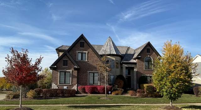 Photo of 1860 Lake Charles Dr, Vernon Hills, IL 60061