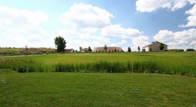 Photo of 39W933 Wellington (y140) Way, Geneva, IL 60134