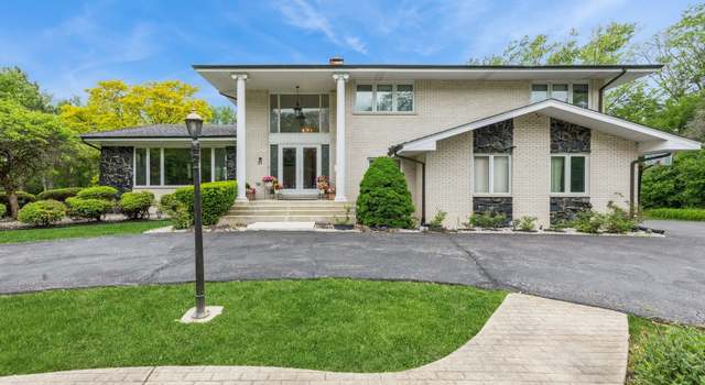Photo of 69 Graymoor Ln, Olympia Fields, IL 60461